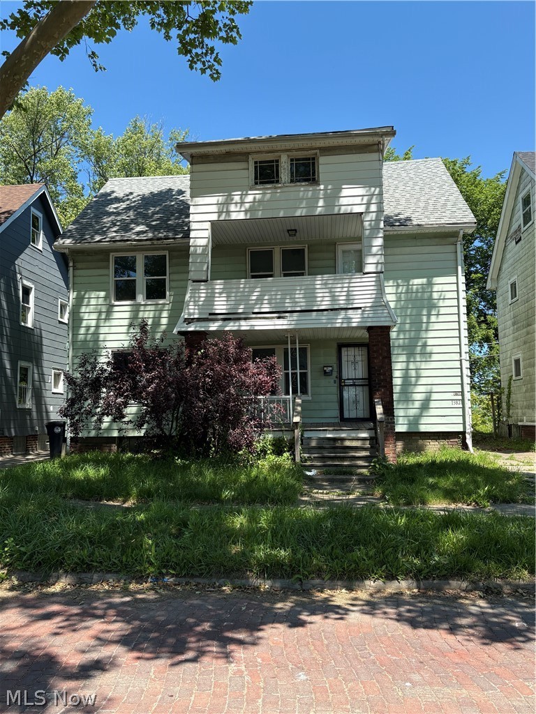 13821 Deise Avenue Cleveland OH 44110