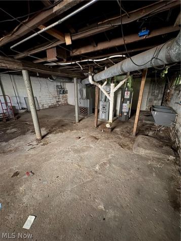 13821 Deise Avenue Cleveland OH 44110