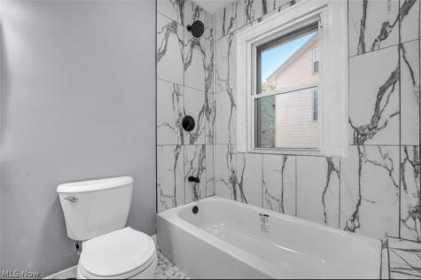 11508 Ablewhite Avenue Cleveland OH 44108