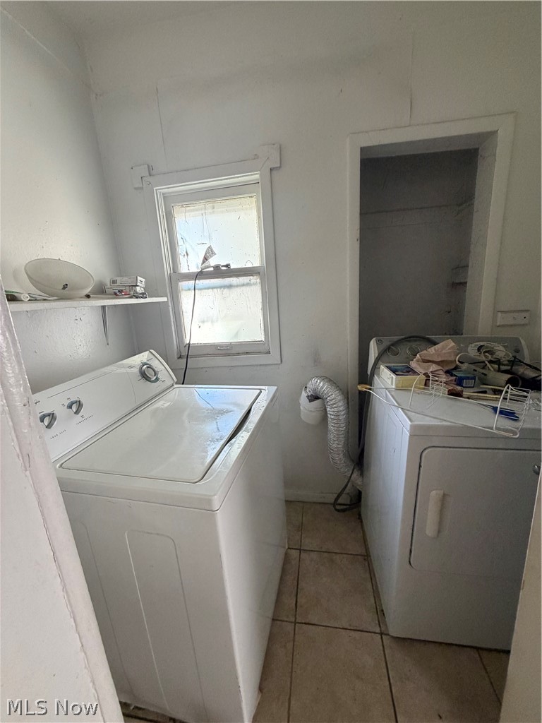 1369 E 41st Street Cleveland OH 44103