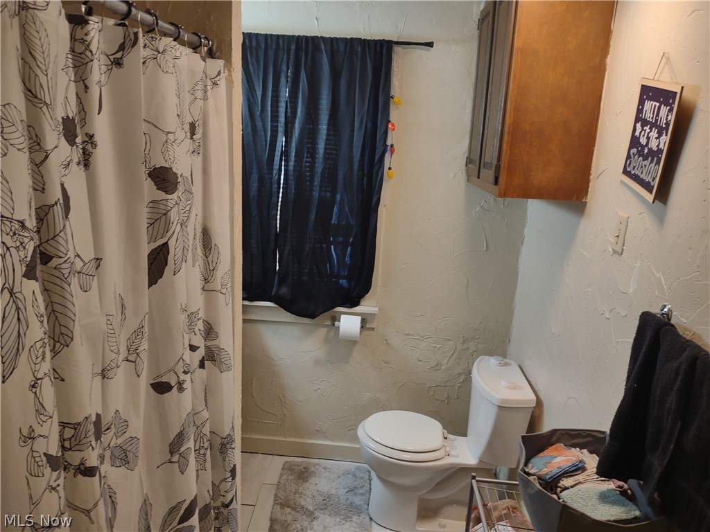 531-533-535-539 Allyn Street Akron OH 44311