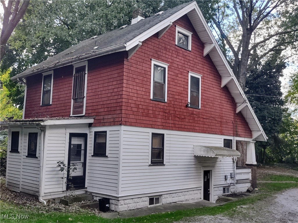 531-533-535-539 Allyn Street Akron OH 44311