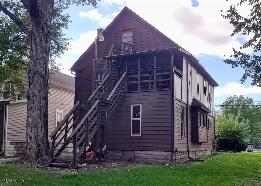 531-533-535-539 Allyn Street Akron OH 44311