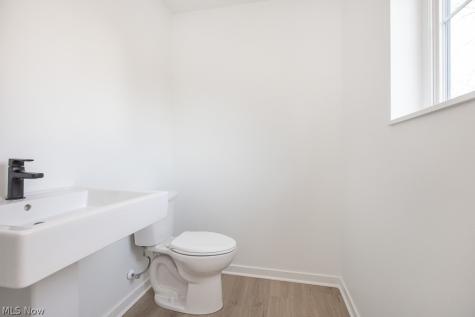 2494-2500 Thurman Avenue Cleveland OH 44113