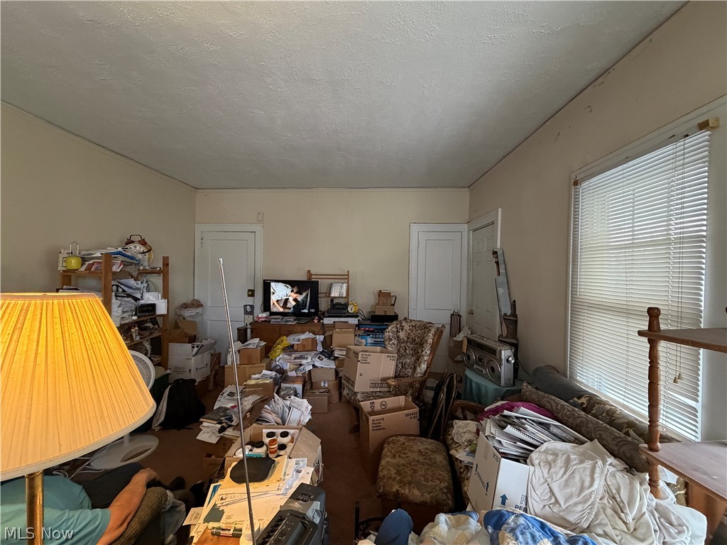 2219 Chesterland Avenue Lakewood OH 44107