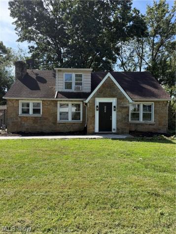 550-554 Magnolia Avenue Cuyahoga Falls OH 44221