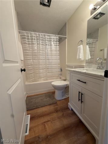 550-554 Magnolia Avenue Cuyahoga Falls OH 44221