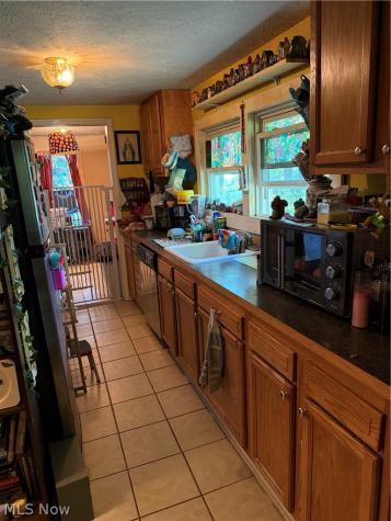 550-554 Magnolia Avenue Cuyahoga Falls OH 44221