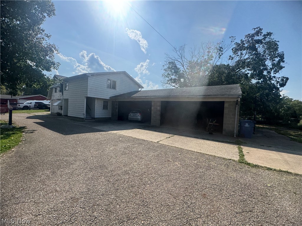 521 S Prospect Avenue S Hartville OH 44632