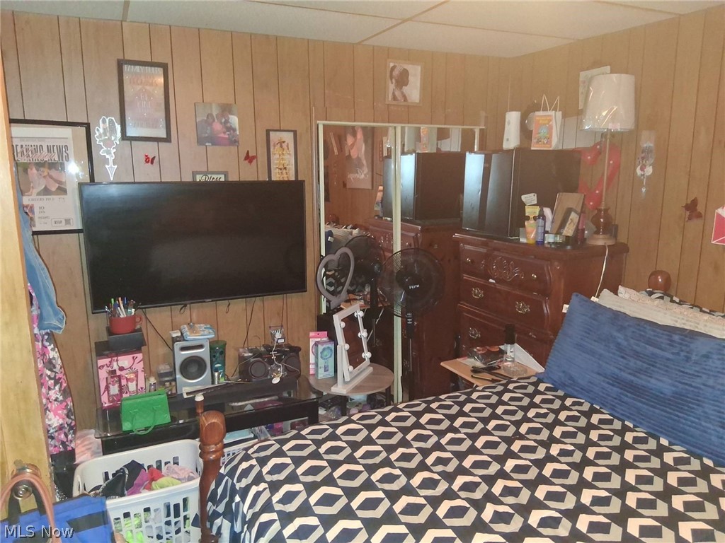 7016 Ivy Avenue Cleveland OH 44127