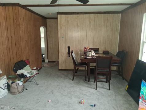 7016 Ivy Avenue Cleveland OH 44127