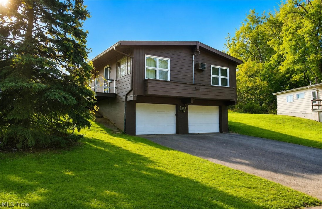 802 S Jenkins Boulevard Akron OH 44306