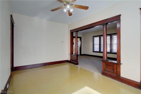 3316 W 97th Street Cleveland OH 44102