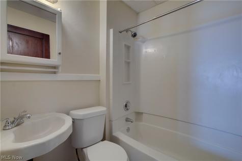3316 W 97th Street Cleveland OH 44102