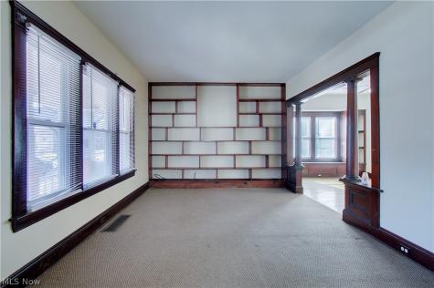 3316 W 97th Street Cleveland OH 44102