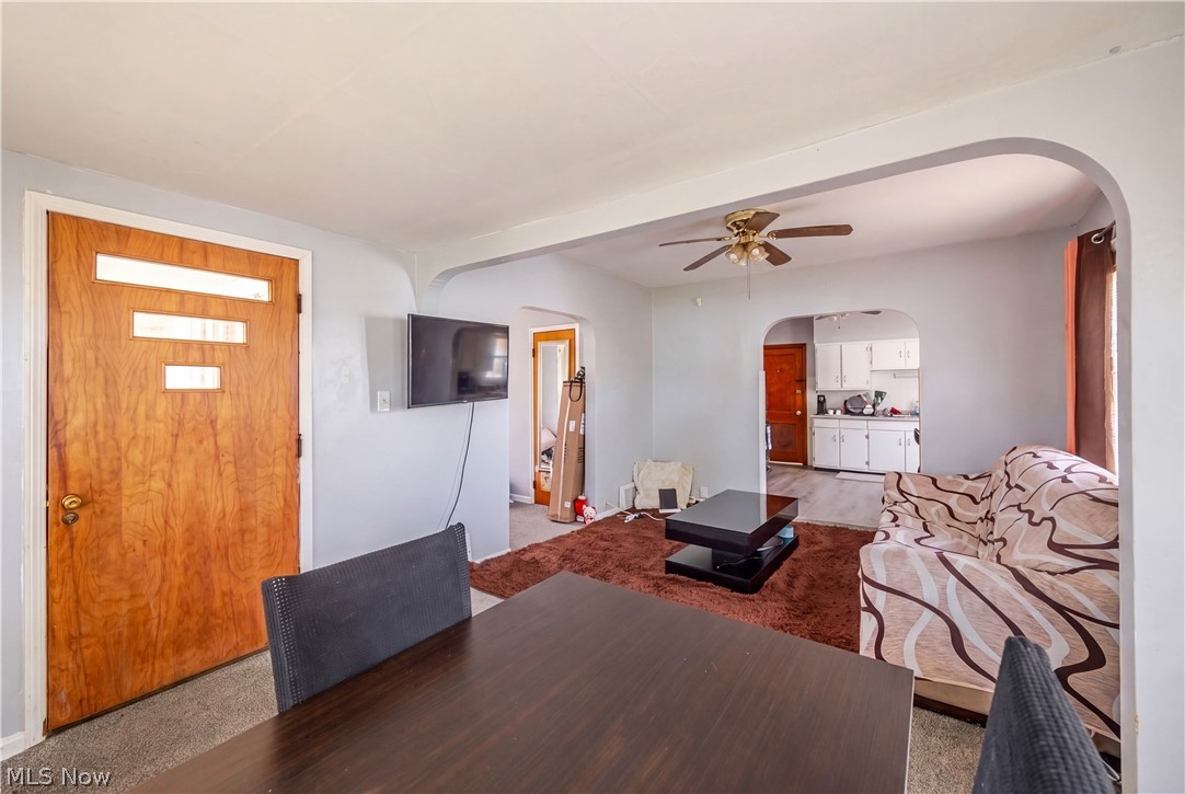 18606 Cherokee Avenue Cleveland OH 44119