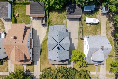 18606 Cherokee Avenue Cleveland OH 44119