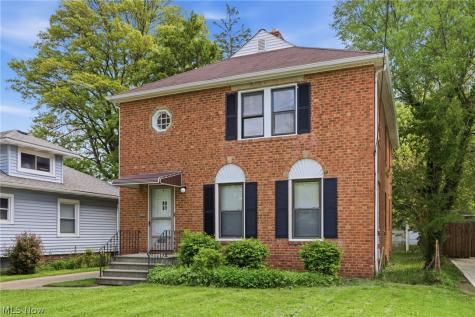2261 Warren Road Lakewood OH 44107