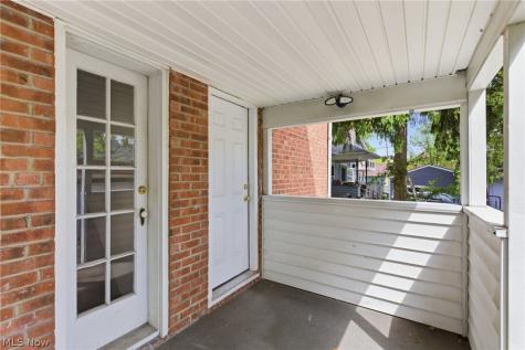 2261 Warren Road Lakewood OH 44107