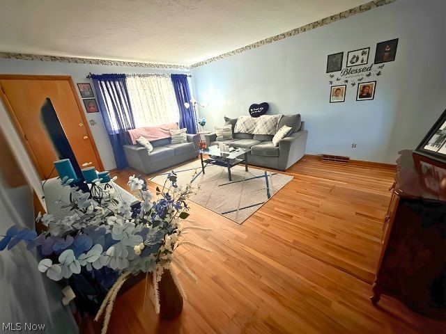 3330-3332 Elmwood Street Cuyahoga Falls OH 44221