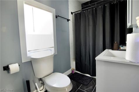 3404 W 49th Street Cleveland OH 44102