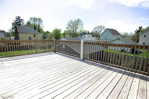 3404 W 49th Street Cleveland OH 44102