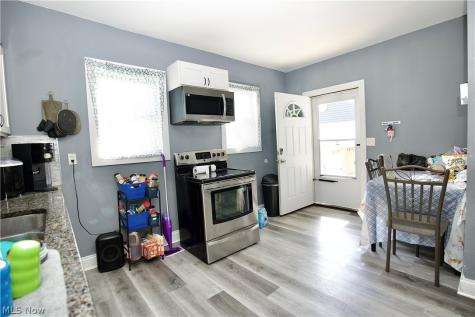3404 W 49th Street Cleveland OH 44102
