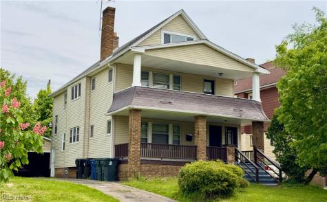 949 Helmsdale Road Cleveland Heights OH 44112
