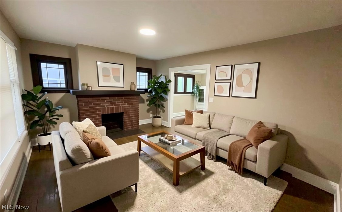 949 Helmsdale Road Cleveland Heights OH 44112
