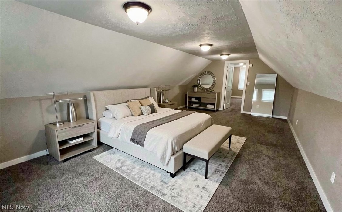 949 Helmsdale Road Cleveland Heights OH 44112