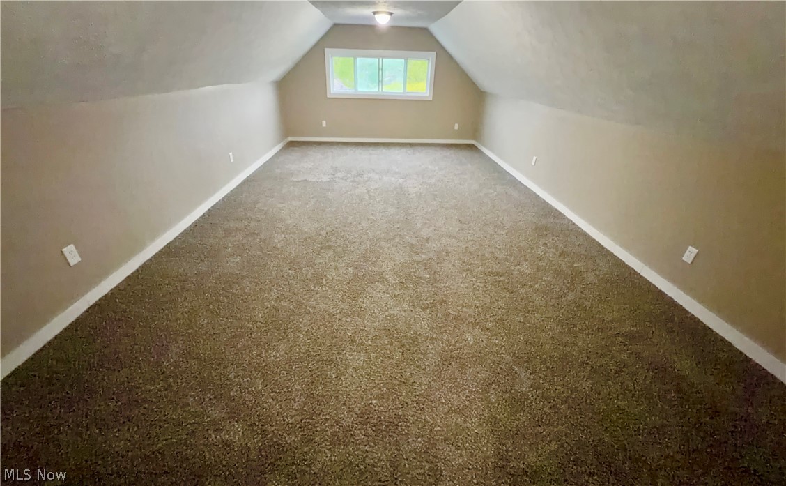 949 Helmsdale Road Cleveland Heights OH 44112