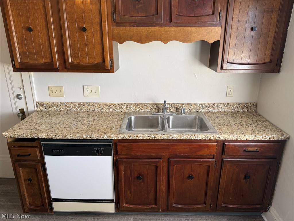 4515 E 126th Street Garfield Heights OH 44105