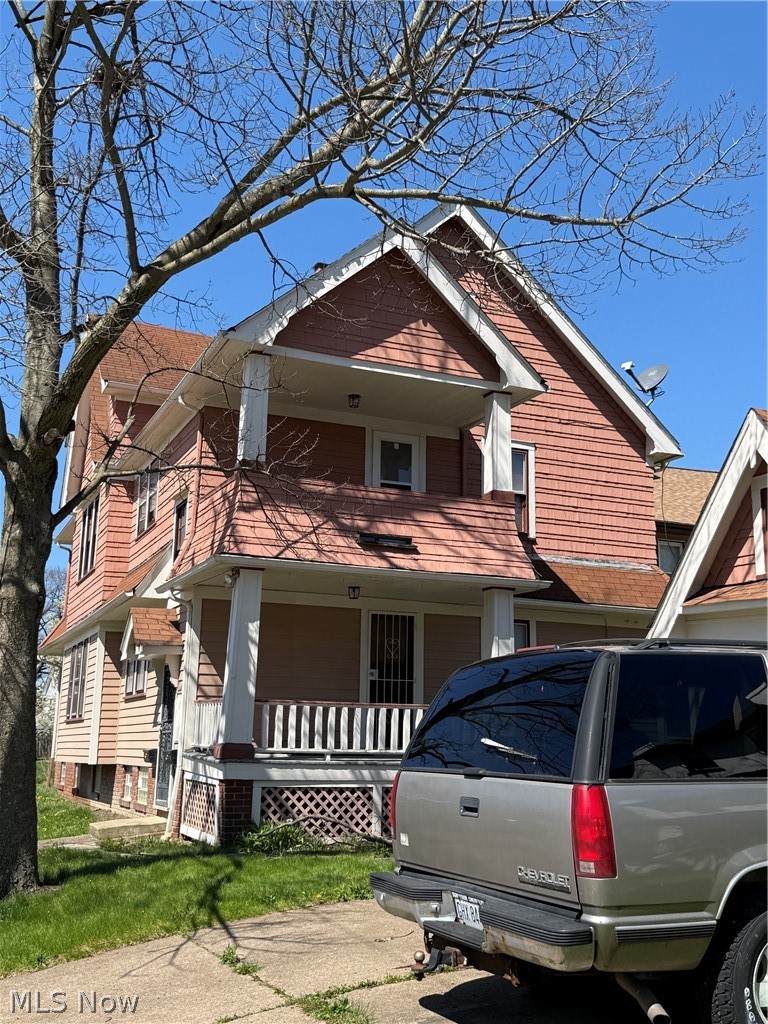 4515 E 126th Street Garfield Heights OH 44105
