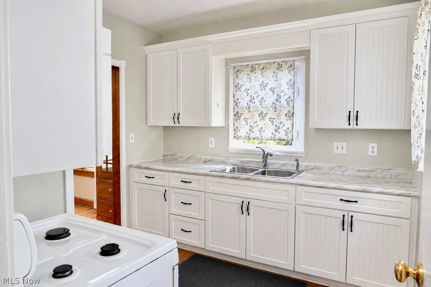 3878 W 160 Street Cleveland OH 44111