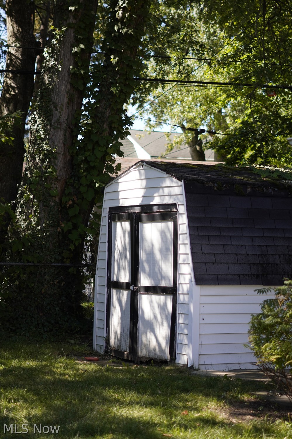 3878 W 160 Street Cleveland OH 44111