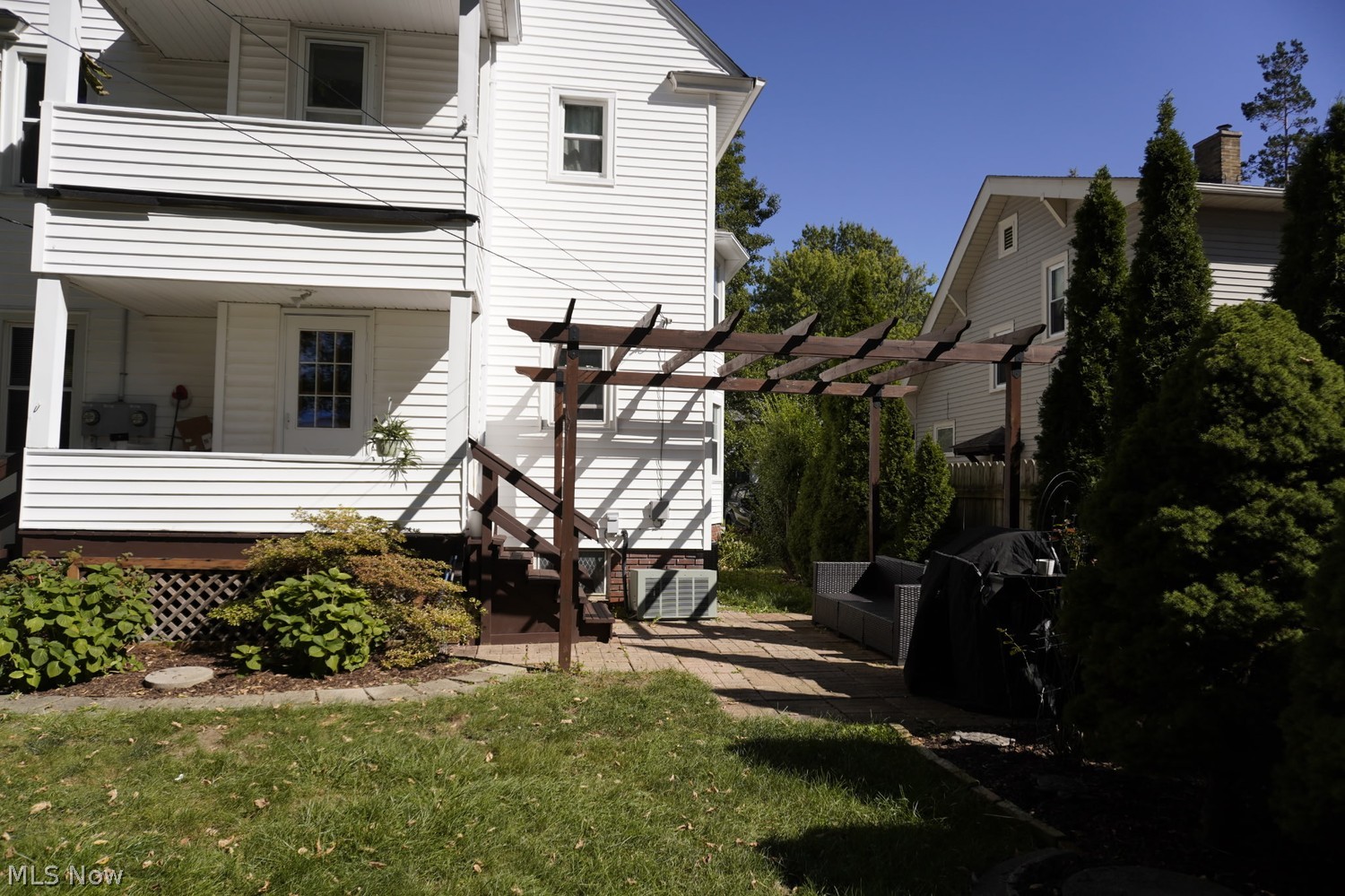 3878 W 160 Street Cleveland OH 44111