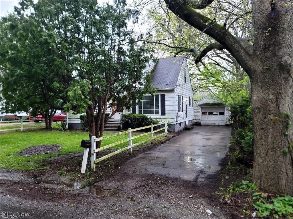 1039 Anna Avenue Kent OH 44240