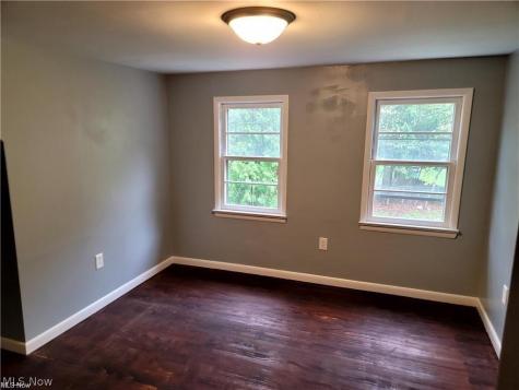 1039 Anna Avenue Kent OH 44240