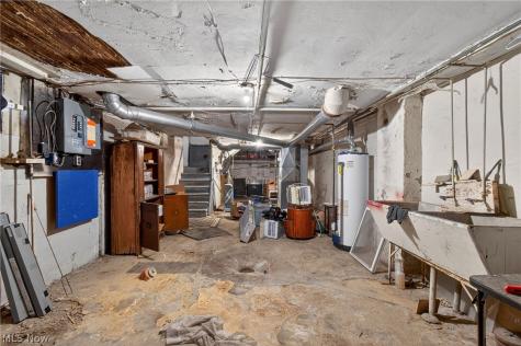 649 Prospect Avenue SW Canton OH 44706
