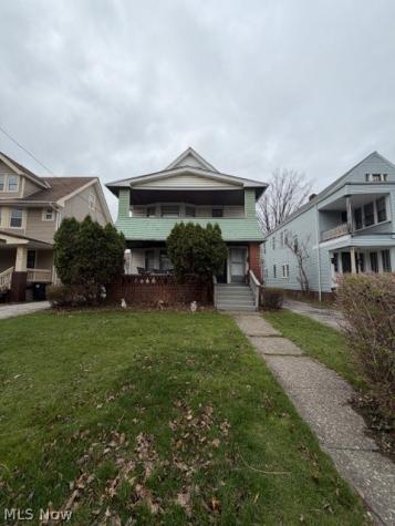 1870 Mannering Road Cleveland OH 44112