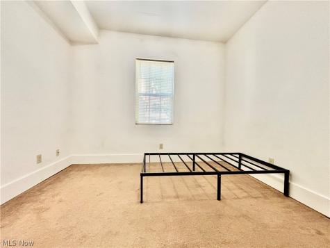 512 E Buchtel Avenue Akron OH 44304