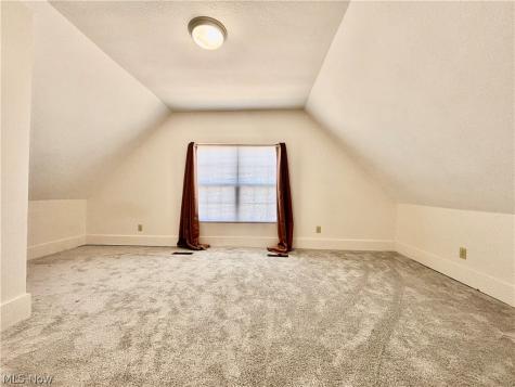 512 E Buchtel Avenue Akron OH 44304