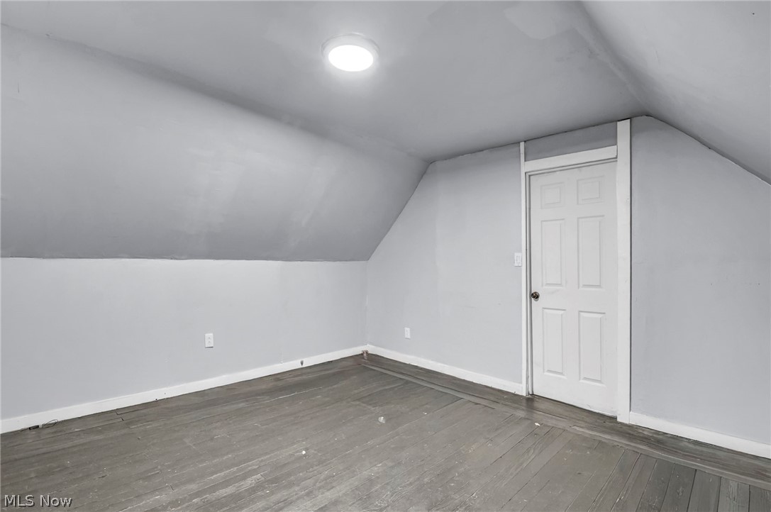 981 Thornhill Drive East Cleveland OH 44108