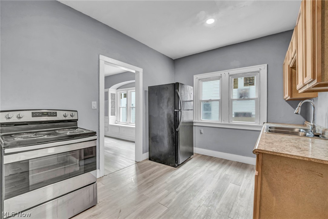981 Thornhill Drive East Cleveland OH 44108