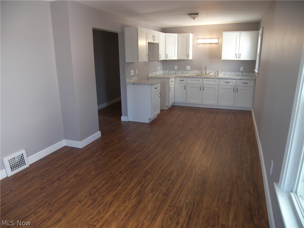 710 E 155th Street Cleveland OH 44110