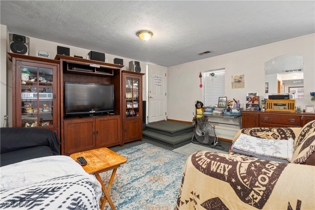 1850 Washington Avenue Lorain OH 44052