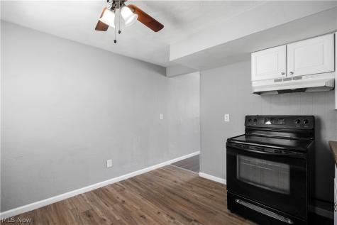 1627 E 33rd Street Lorain OH 44055
