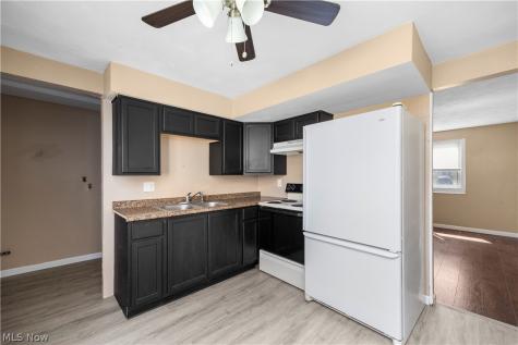 1627 E 33rd Street Lorain OH 44055