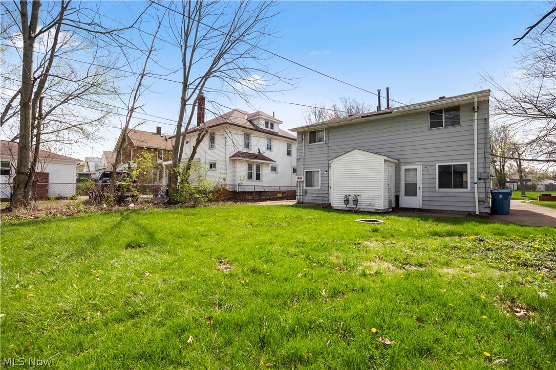 1627 E 33rd Street Lorain OH 44055