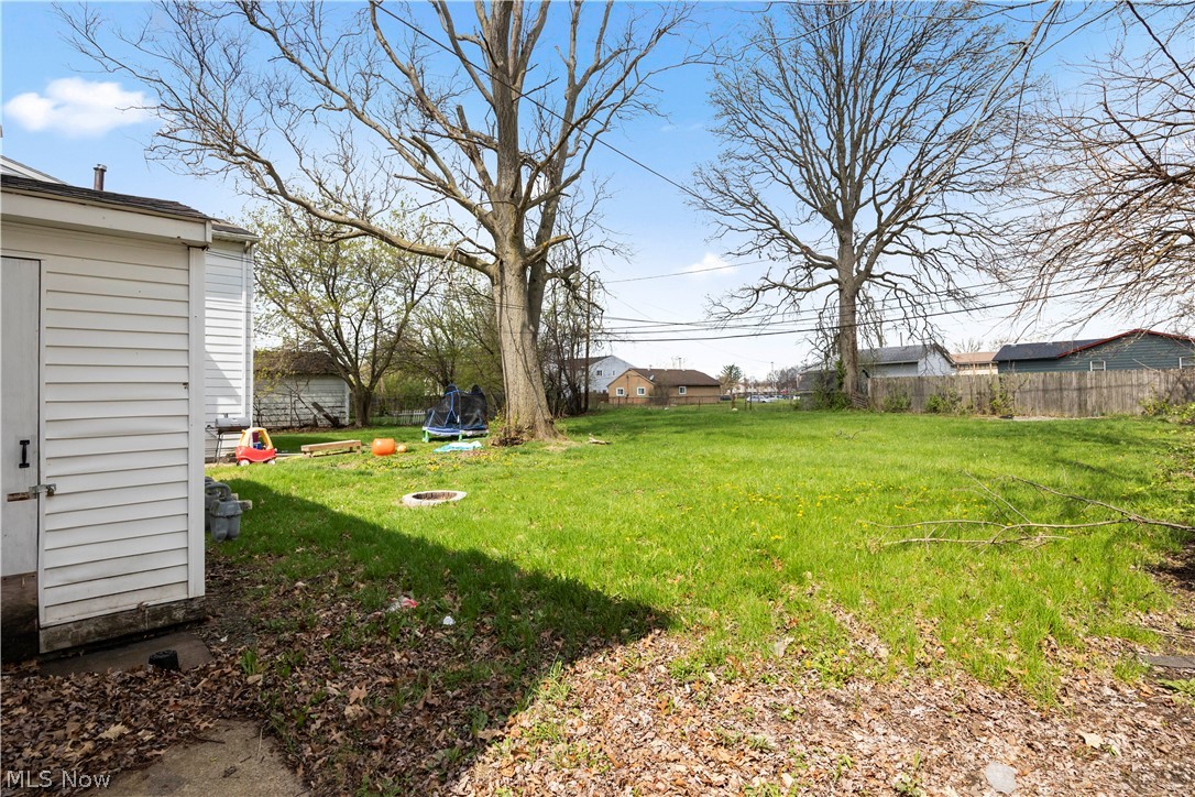 1627 E 33rd Street Lorain OH 44055